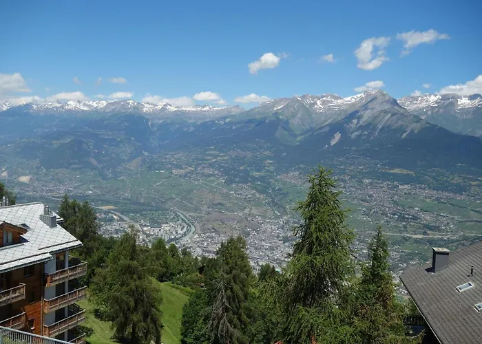 Sunny In For 10 Guests 木屋 *